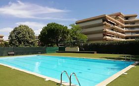 Superb Flat In A Residence Collines D'Estanove
